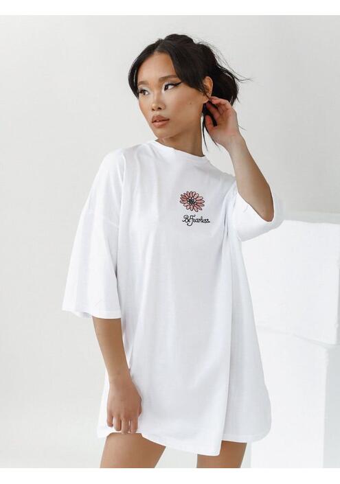 Glamorous Φόρεμα T-shirt Με Κέντημα Λευκό - Be Fearless