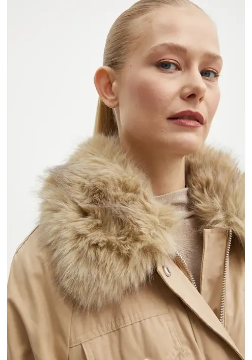 Μπουφάν Guess LUCIE χρώμα: μπεζ, W4BL45 WGK30