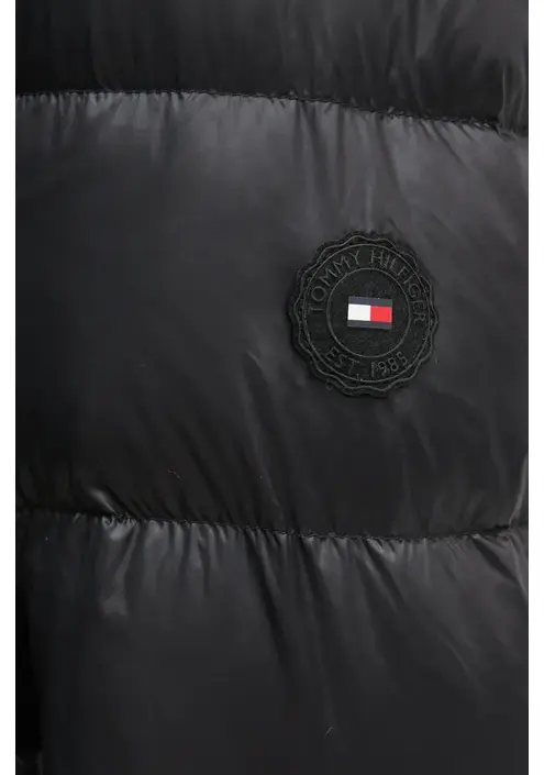 Μπουφάν με επένδυση από πούπουλα Tommy Hilfiger χρώμα: μαύρο, WW0WW43520