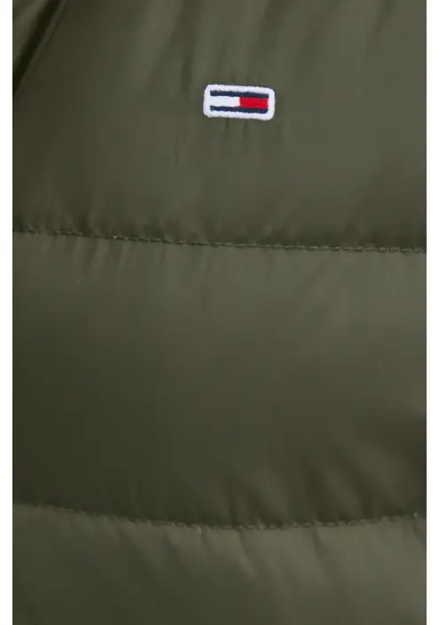 Μπουφάν με επένδυση από πούπουλα Tommy Jeans χρώμα: πράσινο, DW0DW18864