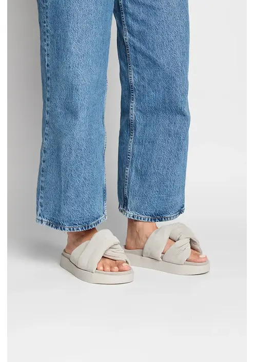 Παντόφλες σουέτ Inuikii Soft Crossed Suede γυναικείες, χρώμα: γκρι, 1004.003.0401.030 / 70104-141