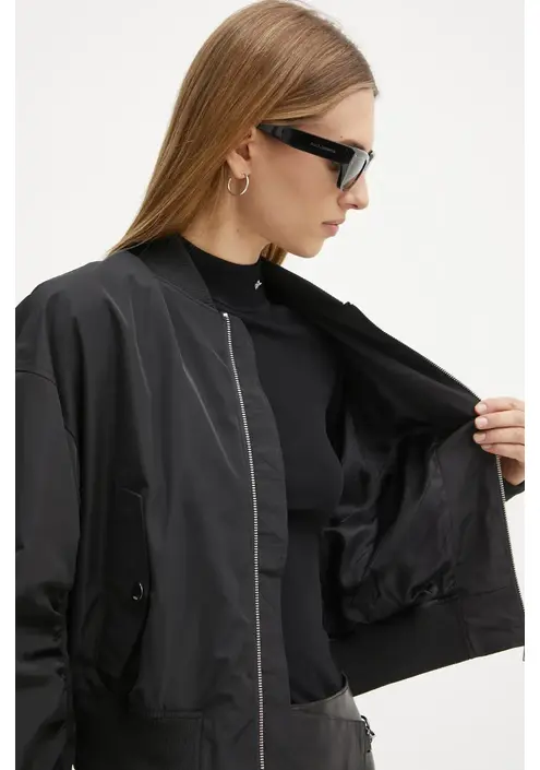 Μπουφάν bomber Karl Lagerfeld γυναικείο, χρώμα: μαύρο, A1W14039