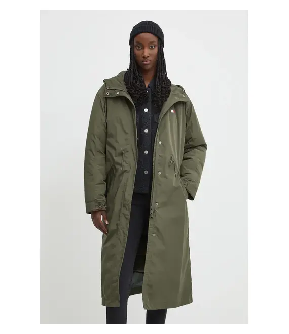 Μπουφάν Tommy Jeans χρώμα: πράσινο, DW0DW19693