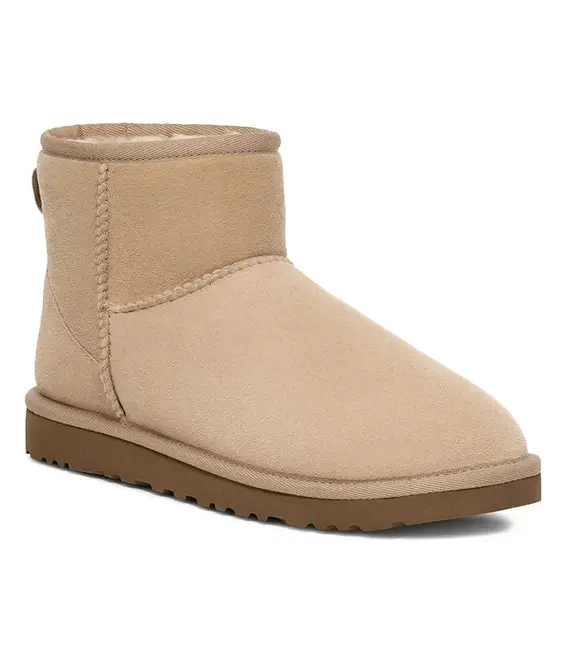 Μπότες σουέτ UGG Classic Mini II χρώμα: μπεζ, 1016222
