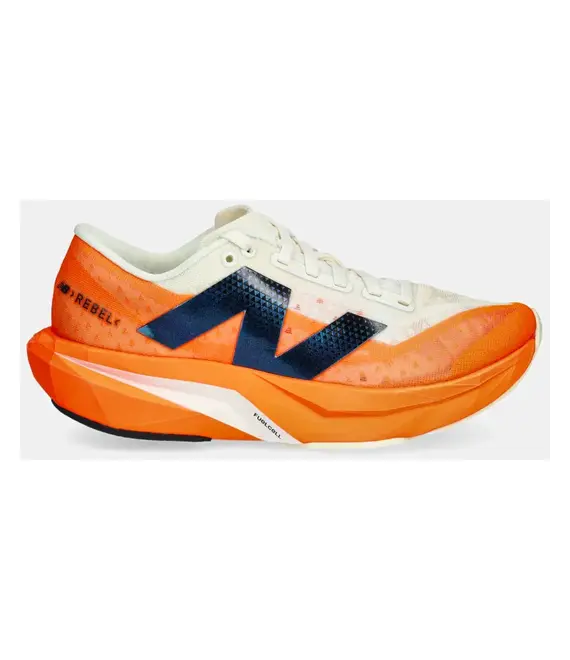 Παπούτσια για τρέξιμο New Balance FuelCell Rebel v4 χρώμα: πορτοκαλί, WFCXCC4
