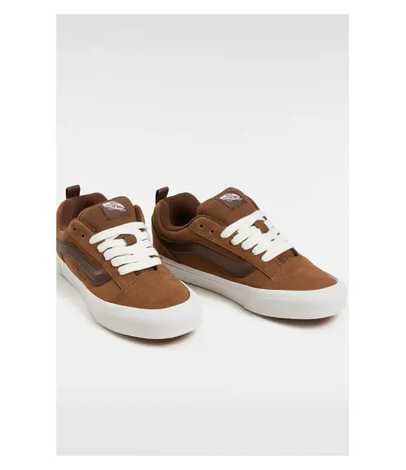 Σουέτ sneakers Vans Knu Skool χρώμα: καφέ, VN000D6CDFM1