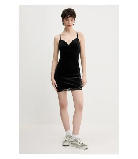 Βελούδινο φόρεμα Juicy Couture JUICY HIBISCUS CRYSTAL χρώμα: μαύρο, JCWED125337