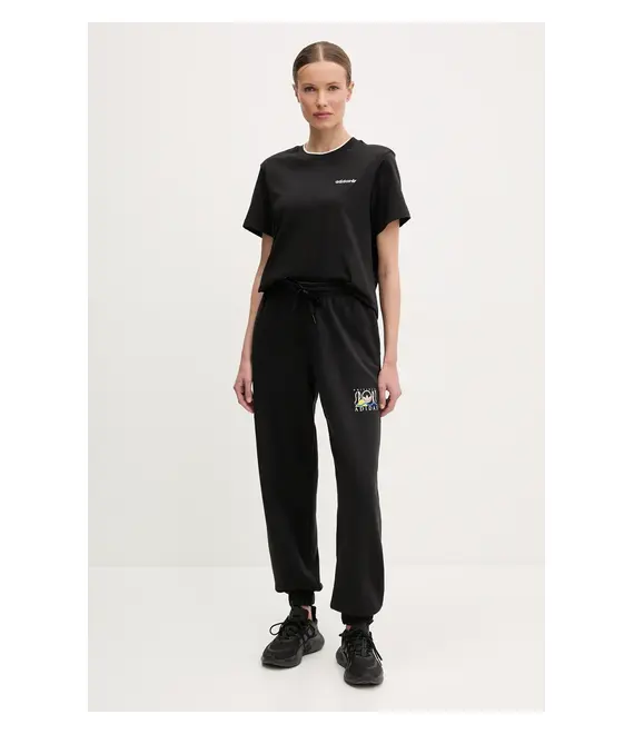 Βαμβακερό μπλουζάκι adidas Originals Graphic Loose T γυναικείο, χρώμα: μαύρο, JD1805
