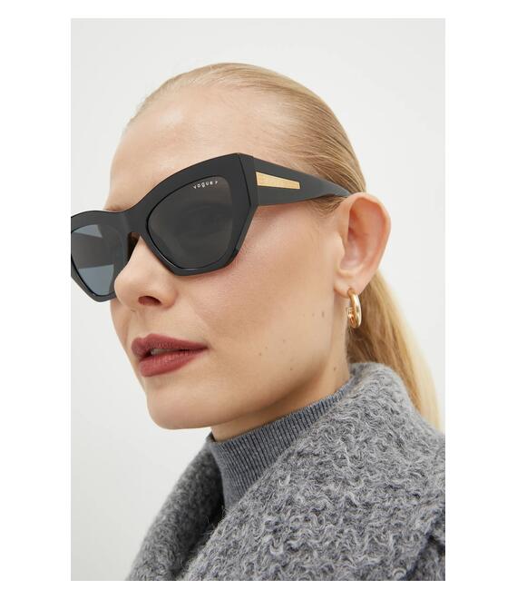 Γυαλιά ηλίου VOGUE χρώμα: μαύρο, 0VO5607S