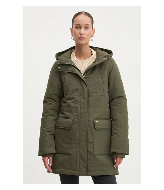 Μπουφάν Tommy Jeans χρώμα: πράσινο, DW0DW18866
