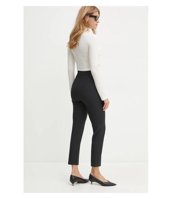Παντελόνι Elisabetta Franchi χρώμα: μαύρο, PA03646E2