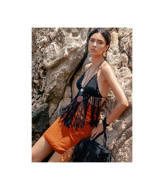 Πλεκτό χειροποίητο crop top με κρόσια SM0029.4051+1