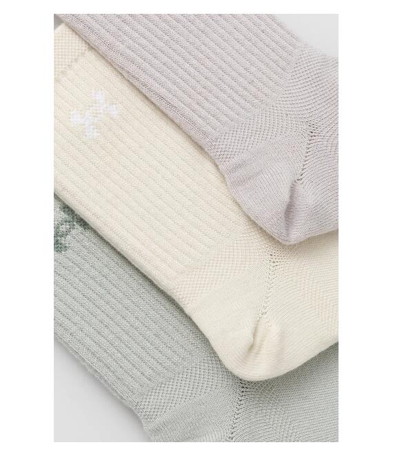 Κάλτσες Under Armour Essential 3-pack