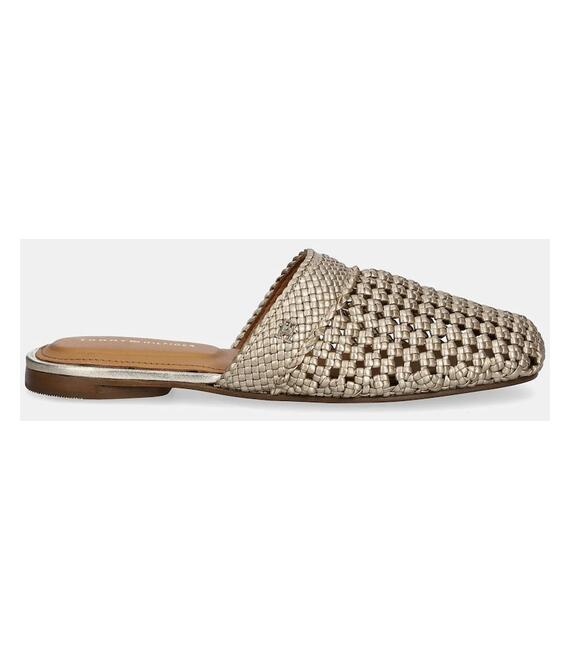 Παντόφλες Tommy Hilfiger CROCHET METALLIC LEATHER MULE χρώμα: χρυσαφί, FW0FW08606