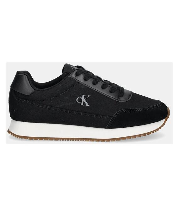 Αθλητικά Calvin Klein Jeans RETRO RUNNER LOW LACEUP CANVAS χρώμα: μαύρο, YW0YW01888