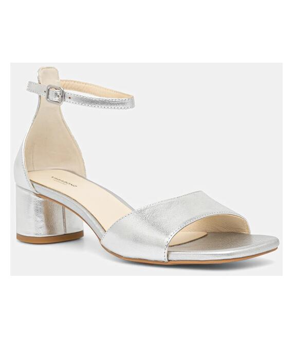 Δερμάτινα σανδάλια Vagabond Shoemakers PIPER χρώμα: ασημί, 5921-083-79