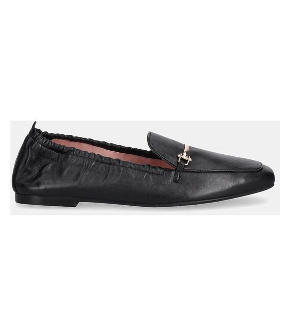 Δερμάτινα μοκασίνια Pretty Ballerinas Camille χρώμα: μαύρο, 52215_A