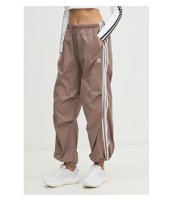 Παντελόνι adidas Originals Adicolor χρώμα: καφέ, JD3126