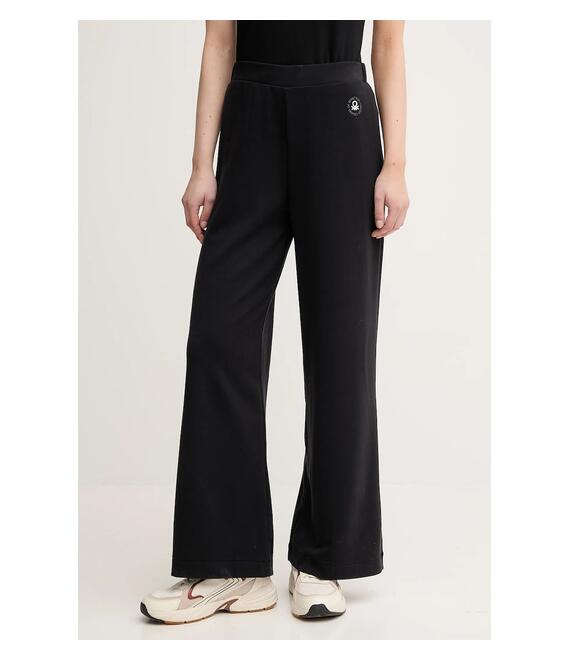 Παντελόνι φόρμας United Colors of Benetton χρώμα: μαύρο, 3JLC3F04C