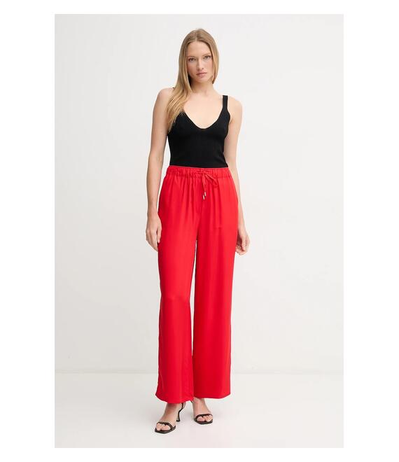 Παντελόνι Calvin Klein χρώμα: κόκκινο, LV044B932G