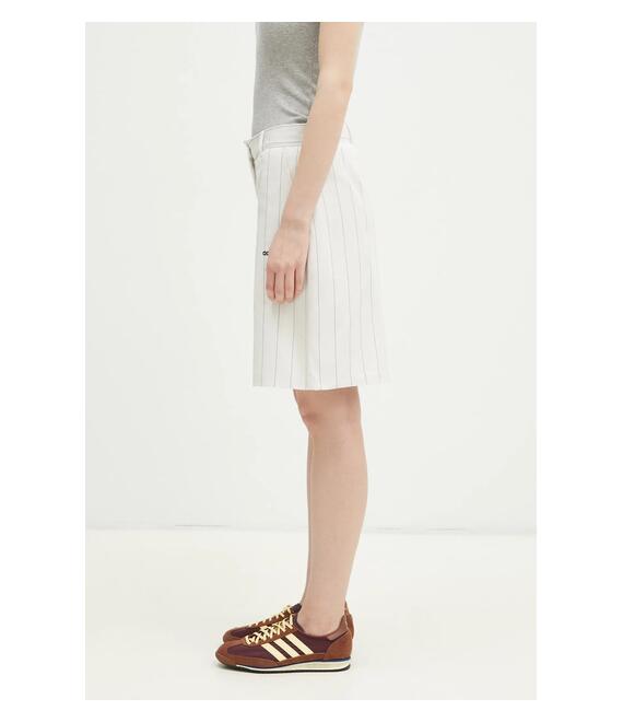 Σορτς adidas Originals PINSTRIPE SHORT χρώμα: μπεζ, JC7684