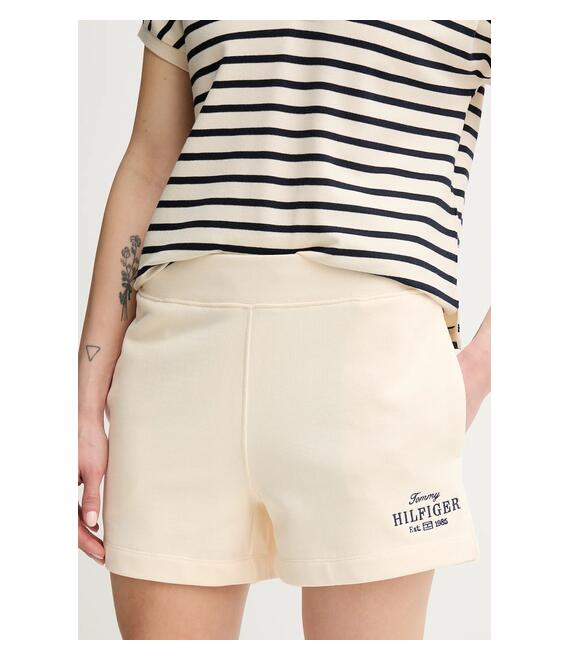 Βαμβακερό σορτσάκι Tommy Hilfiger χρώμα: μπεζ, WW0WW45518