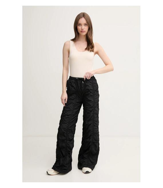 Top United Colors of Benetton χρώμα: μπεζ, 3OVL1H00C