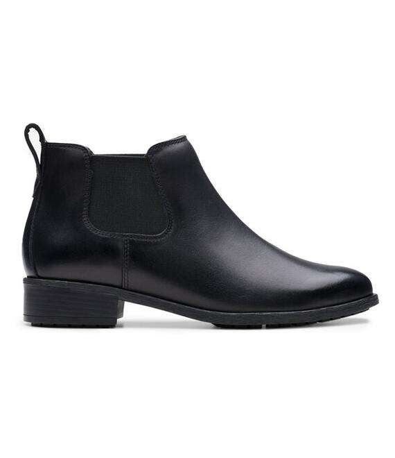 Μποτάκια με λάστιχο Clarks