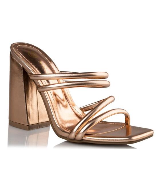 BLOCK HEEL SANDALS
