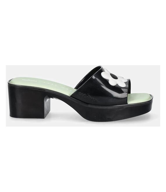 Παντόφλες Melissa MELISSA SHAPE + LAZY OAF AD χρώμα: μαύρο, M 33566