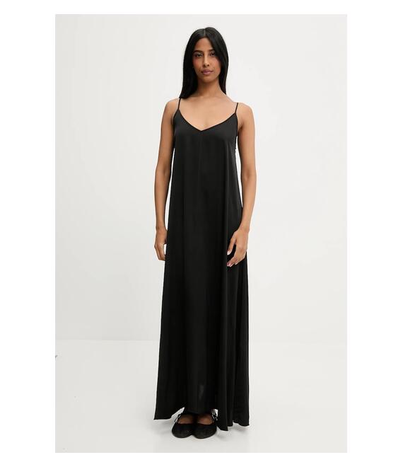 Φόρεμα Answear Lab χρώμα: μαύρο