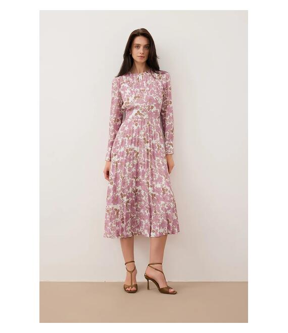 Φόρεμα Bizuu NYLA χρώμα: ροζ, NYLA RÓŻOWY