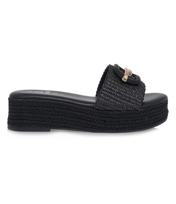 FLATFORMS σχέδιο: U489A8333