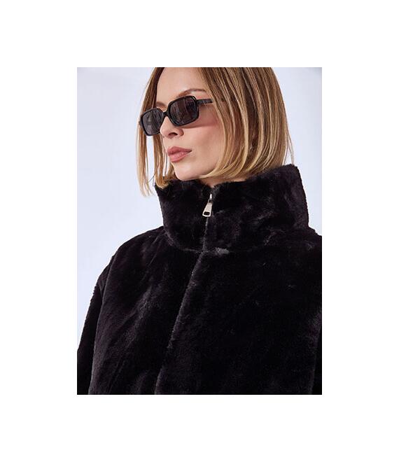 Γούνα μονόχρωμη με φερμουάρ WT9844.6666+1