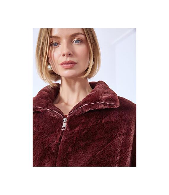 Γούνα μονόχρωμη με φερμουάρ WT9844.6666+4