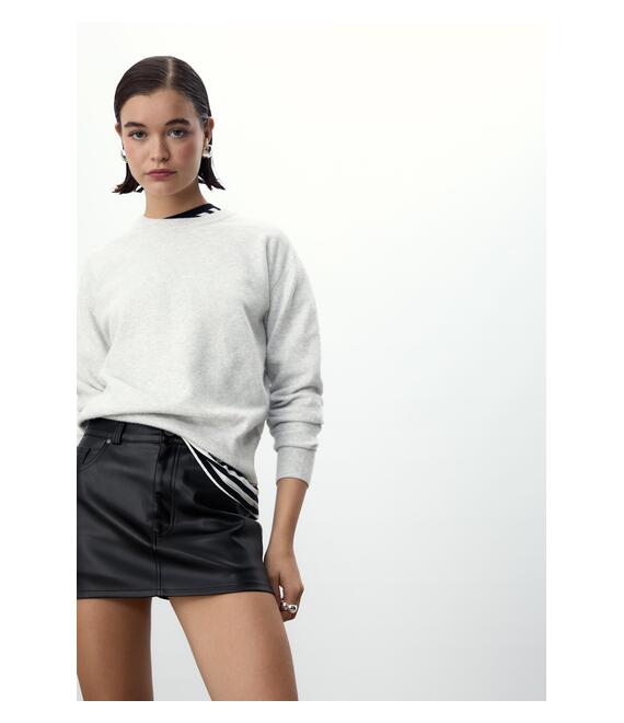 Stradivarius D62 Μίνι Φούστα-Παντελόνι Με Όψη Δέρματος Μαύρο 34