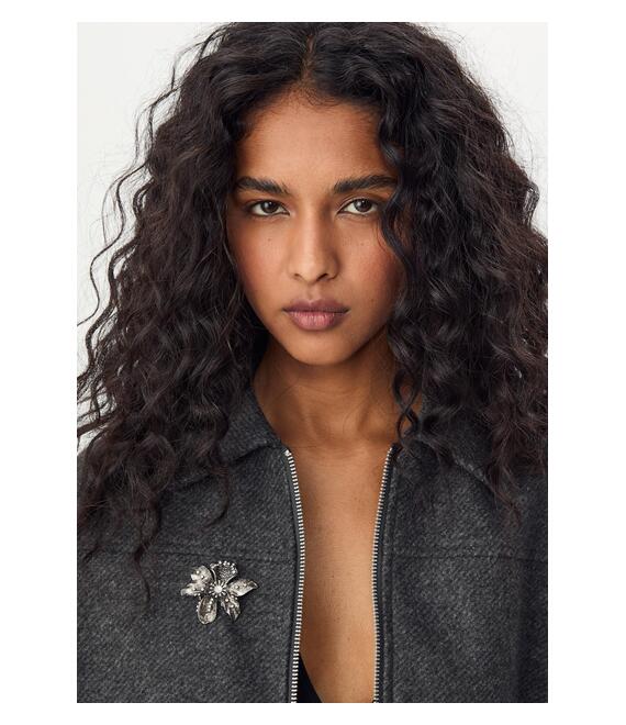 Stradivarius Σετ 2 Καρφίτσες Λουλούδια Με Λάμψη 0-202 Os