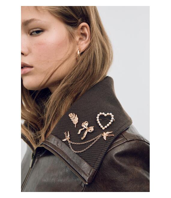 Stradivarius Σετ 4 Καρφίτσες Καρδιά Χρυσαφί Os