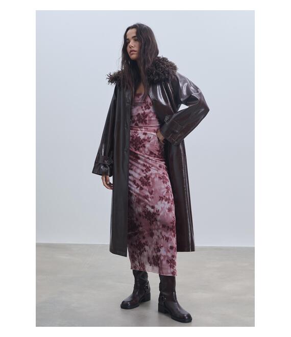 Stradivarius Μίντι Φόρεμα Από Τούλι Με Τύπωμα Ροζ M