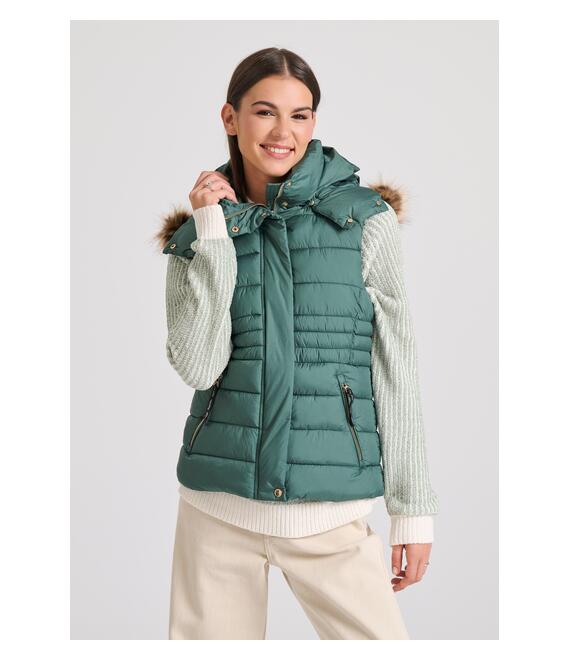 Αμάνικο καπιτονέ puffer μπουφάν με αποσπώμενη γούνα