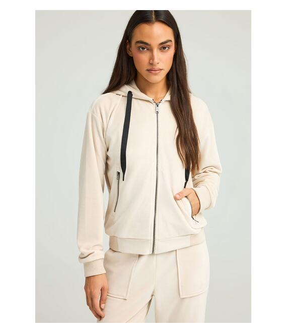 Γυναικεία βελουτέ ζακέτα