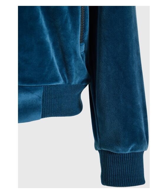 Γυναικεία βελουτέ ζακέτα