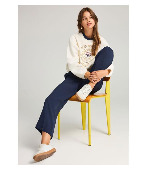 Γυναικείο φούτερ με preppy κέντημα