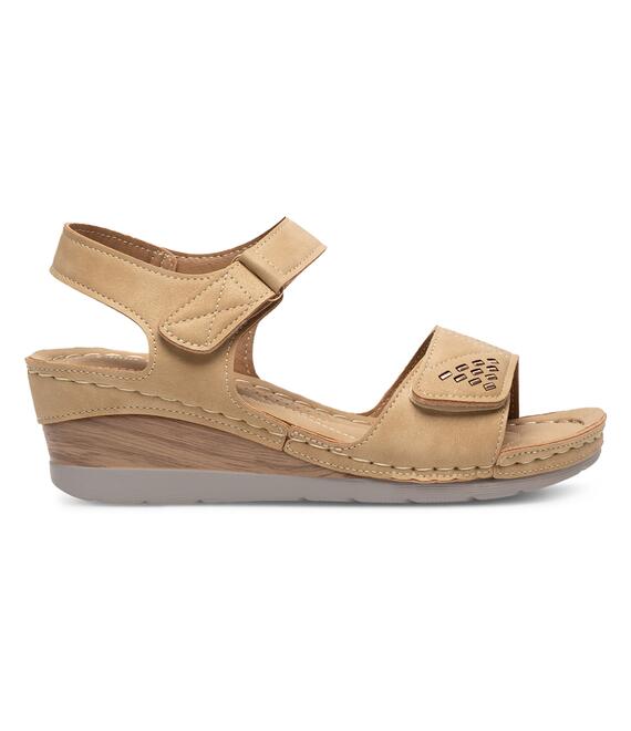 Σανδάλια Clara Barson WYL0510-23 Μπεζ