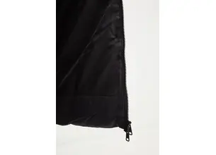 Μπουφάν Hummel χρώμα: μαύρο, 225949