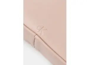 Τσάντα Calvin Klein Jeans χρώμα: ροζ, K60K613055