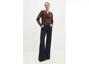 Μπλουζάκι Answear Lab χρώμα: καφέ
