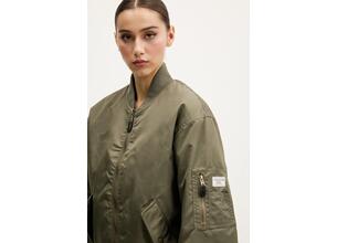 Μπουφάν bomber Guess Jeans χρώμα: καφέ, W5RL81 WHAA2